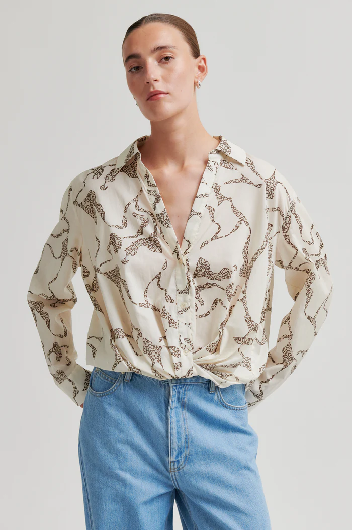 Soil Twist Shirt